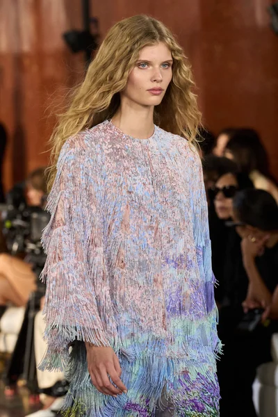 Look 97